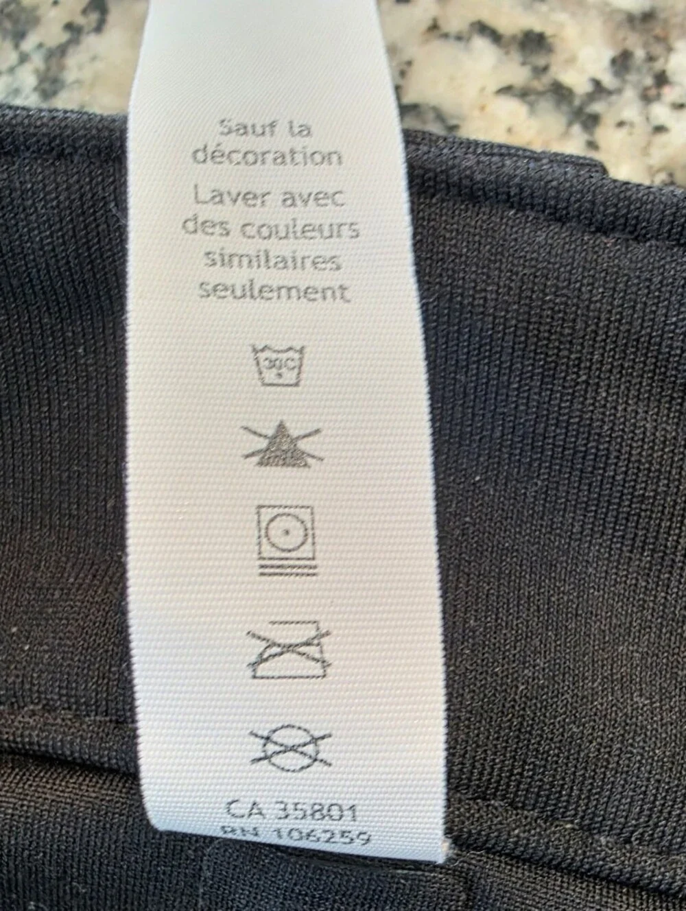 Lululemon Women's Black Stretch Performance Pants Size 6 | Office Career Travel